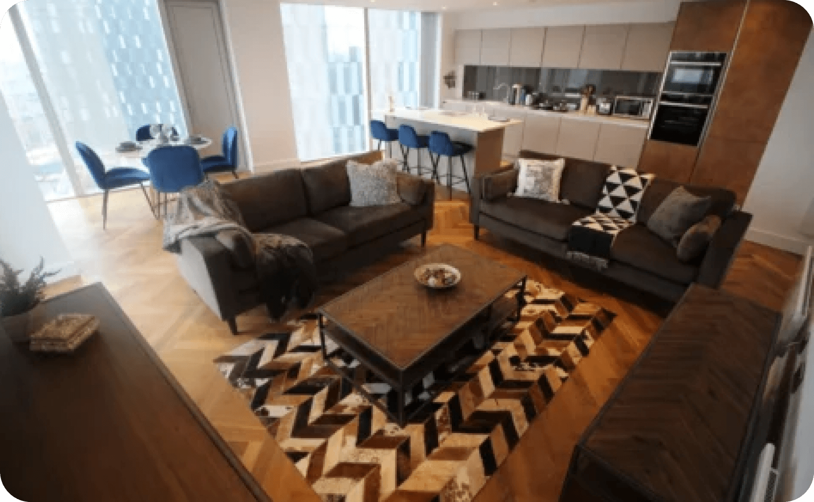 LuxuryImage